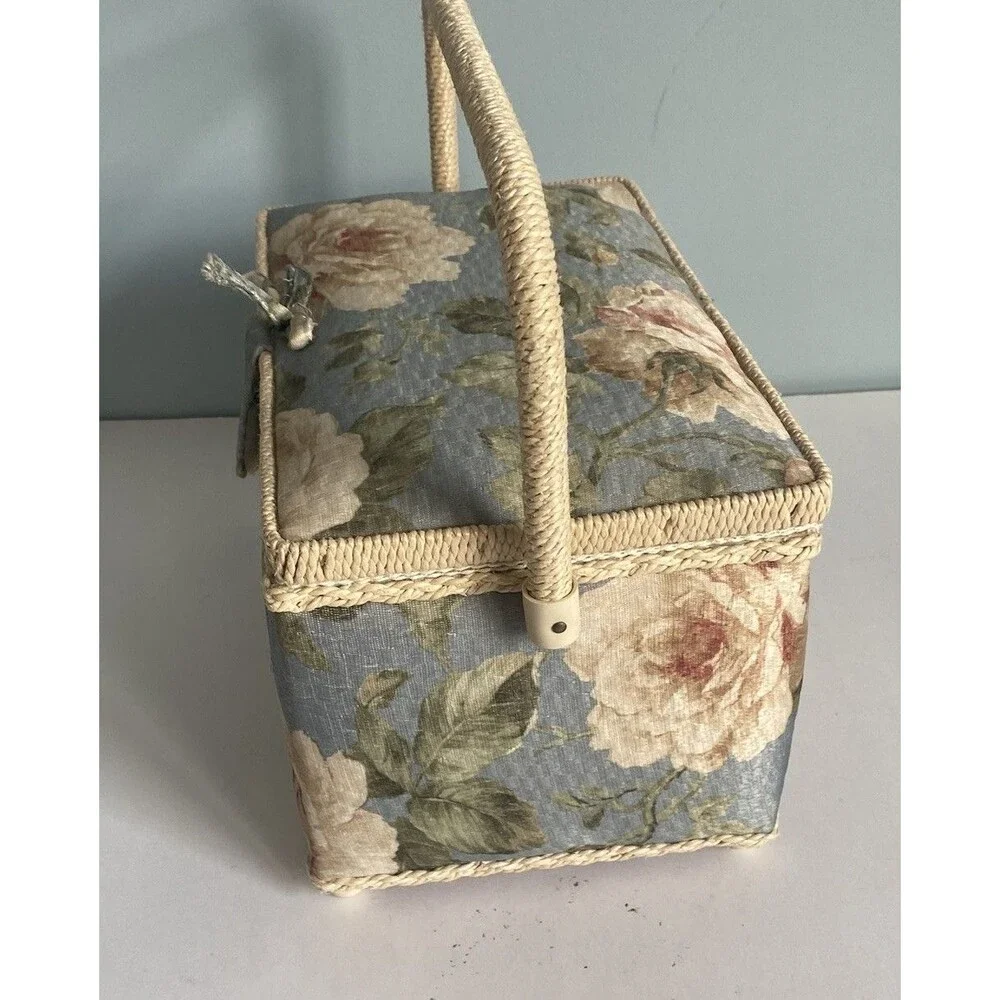Vintage Sewing Basket W/plastic Tray Floral Pattern  On Top Footed Bottom